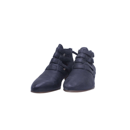Clarks Women's Mena Poppy Low Heel Bootie