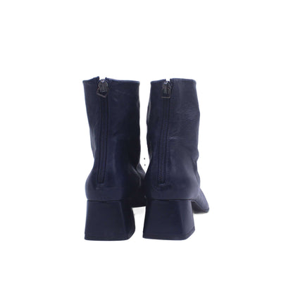 Zinda Black Leather Squared Toe Zip Ankle Boot