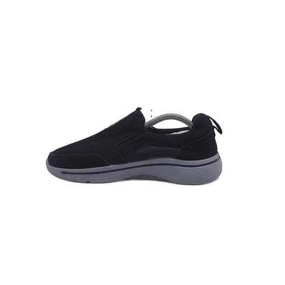 Reewalk Waterproof Arch Fit Black Slip On