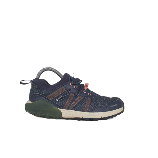 New Feel Water Proof Hiking Shoe
