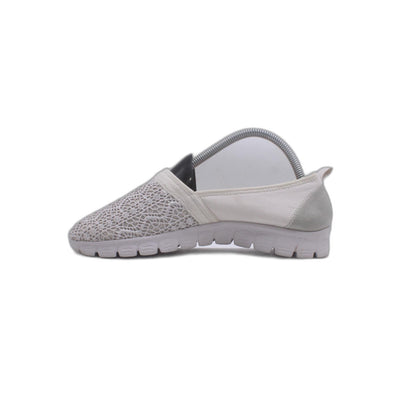 Skechers Ladies' Gray Summits Women's Slip-On Sneaker