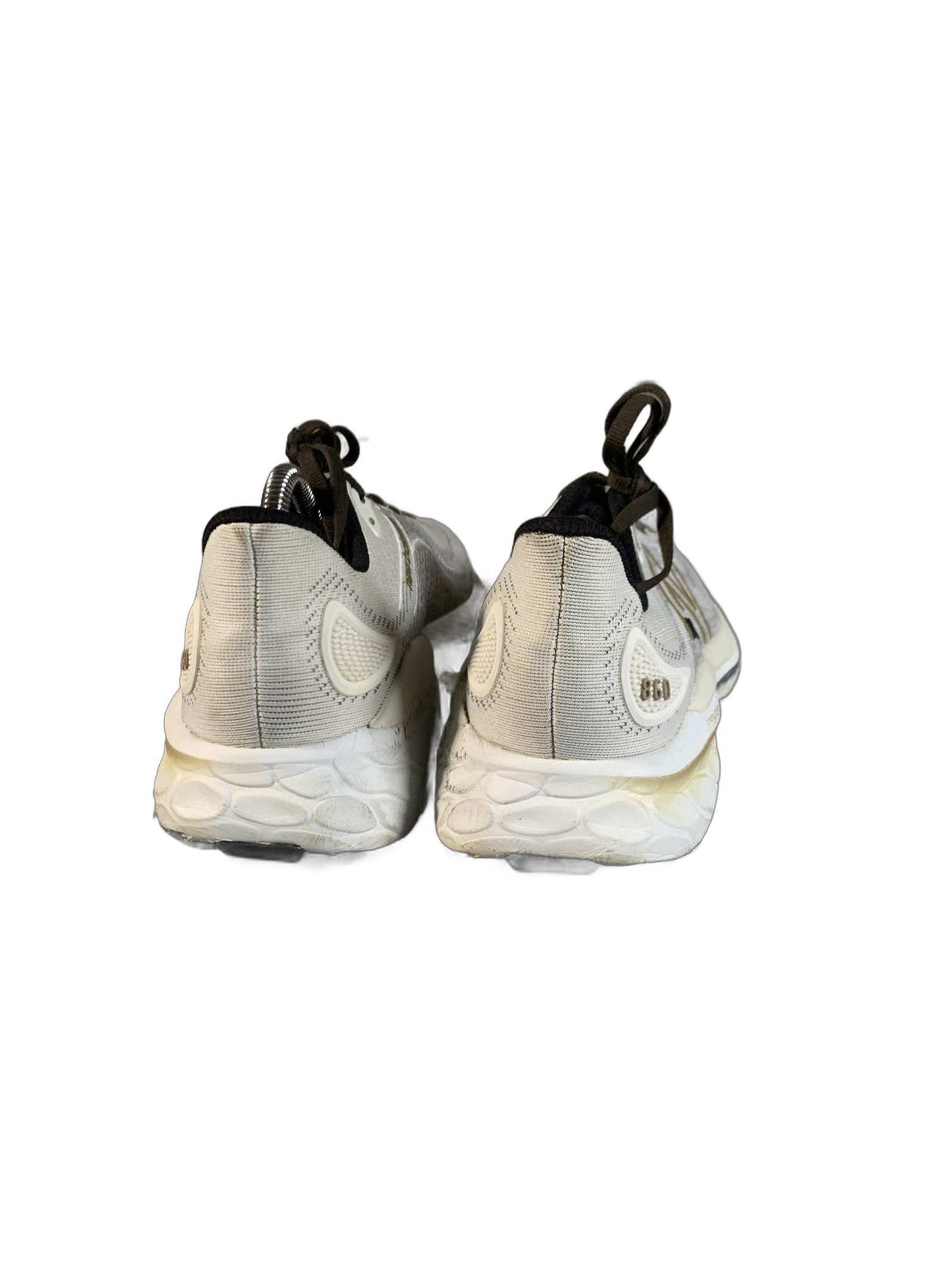 New Balance 860 Sneaker