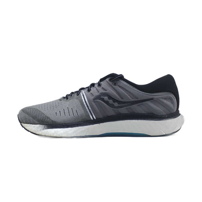 Saucony Running Race Hurricane 22 FitForm Racing Shoe