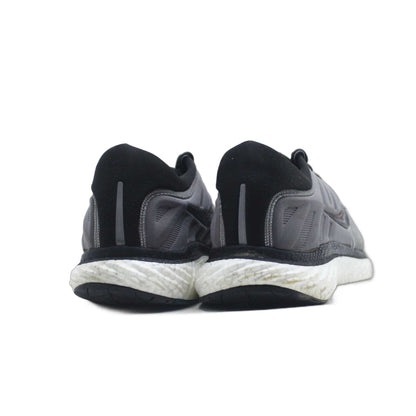 Saucony Running Race Hurricane 22 FitForm Racing Shoe