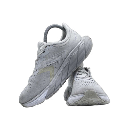 Hoka One One Arahi Running Sneaker