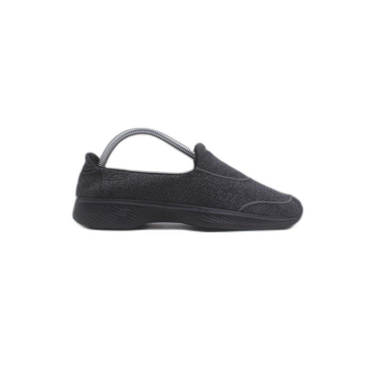 Skechers Lightweight Casual Wear Slip-On Shoe