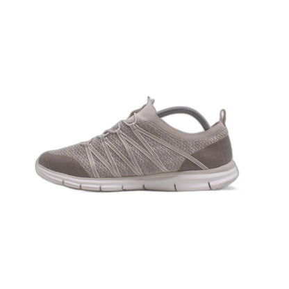 Skechers Stretch Knit Bungee Slip On Sneaker