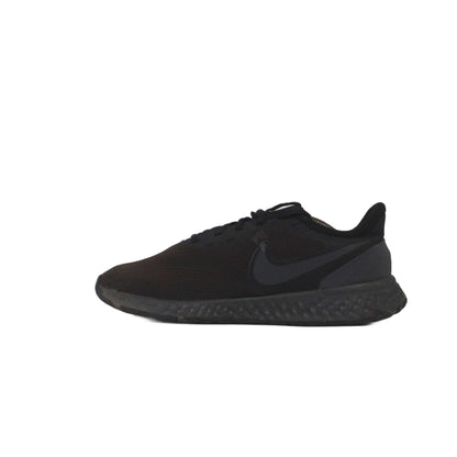 Nike Revolution Black Sneaker