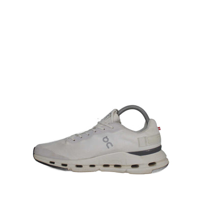 ON Women's Cloudnova Form Shoe