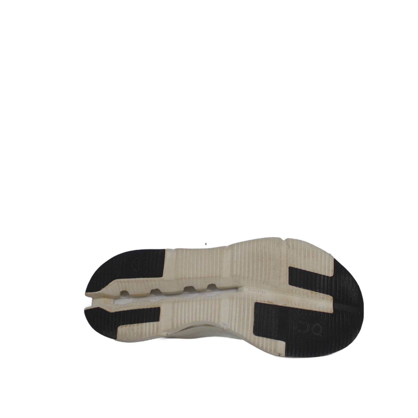 ON Women's Cloudnova Form Shoe
