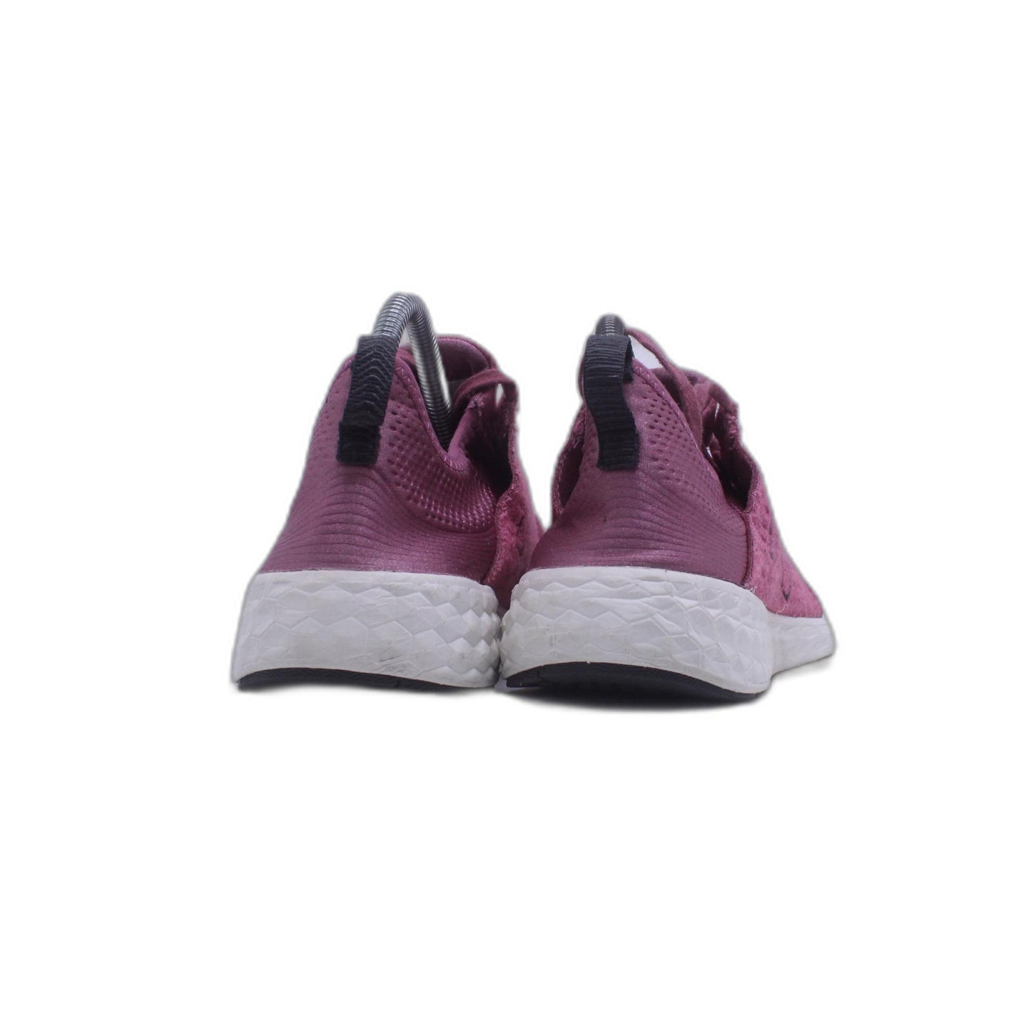 NEW BALANCE WOMEN'S WROAVWB FRESH FOAM SNEAKER