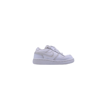 Nike Kid White Sneaker