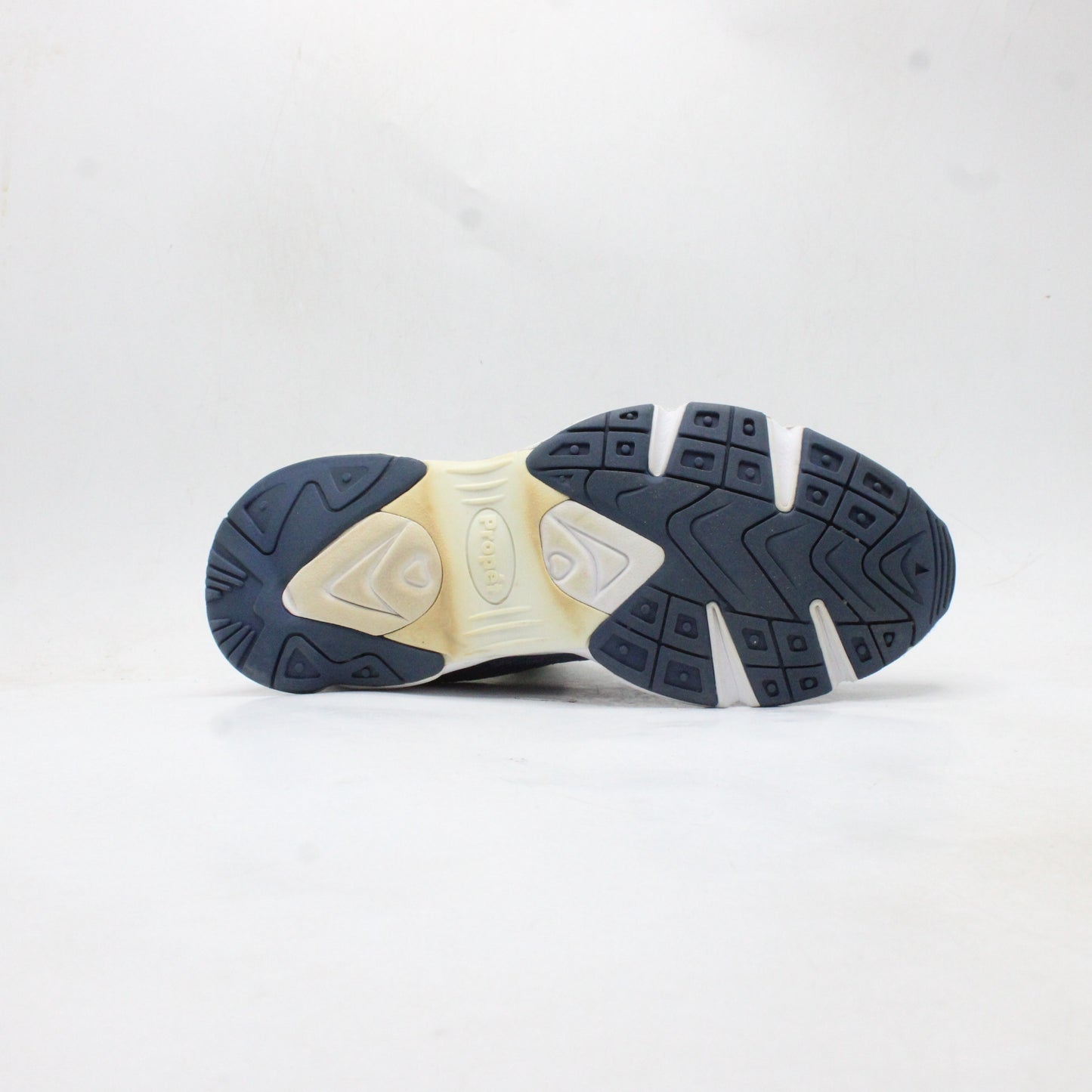 Propet Women Stability Strive Sneaker