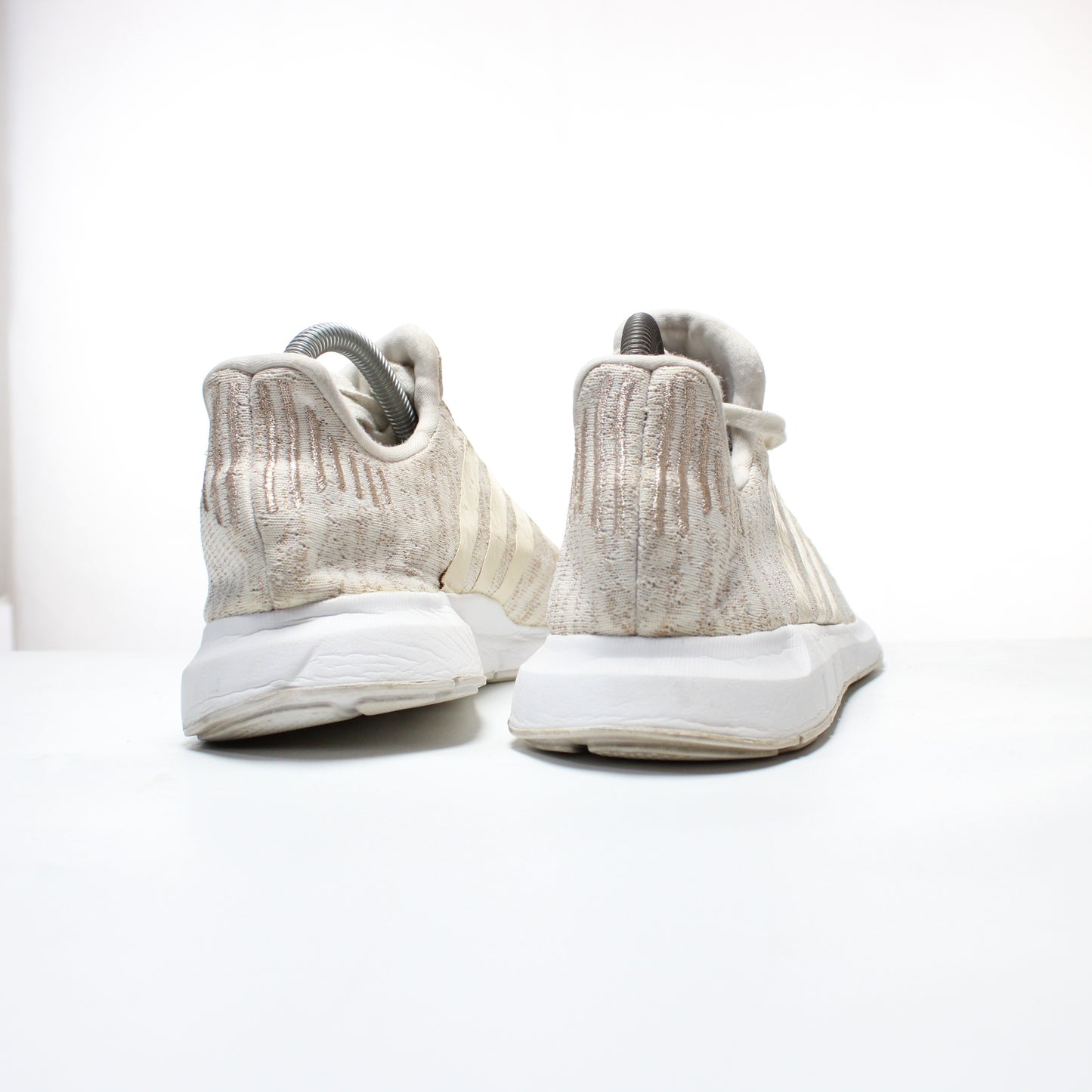 Adidas Swift Run Wmns 8 Copper Metallic White Knit Lace up Running Shoes