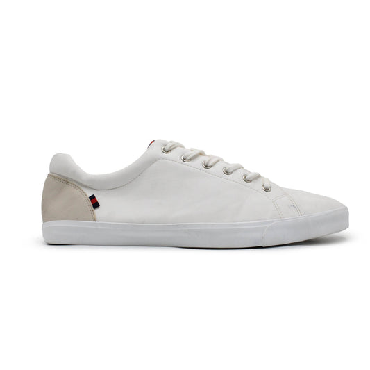 CLASSIC WHITE LEATHER TRAINER
