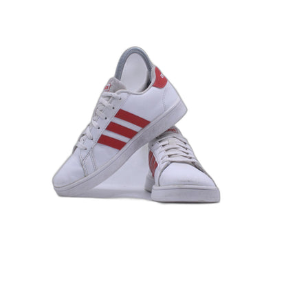 ADIDAS Advantage Women's Casual Sneaker