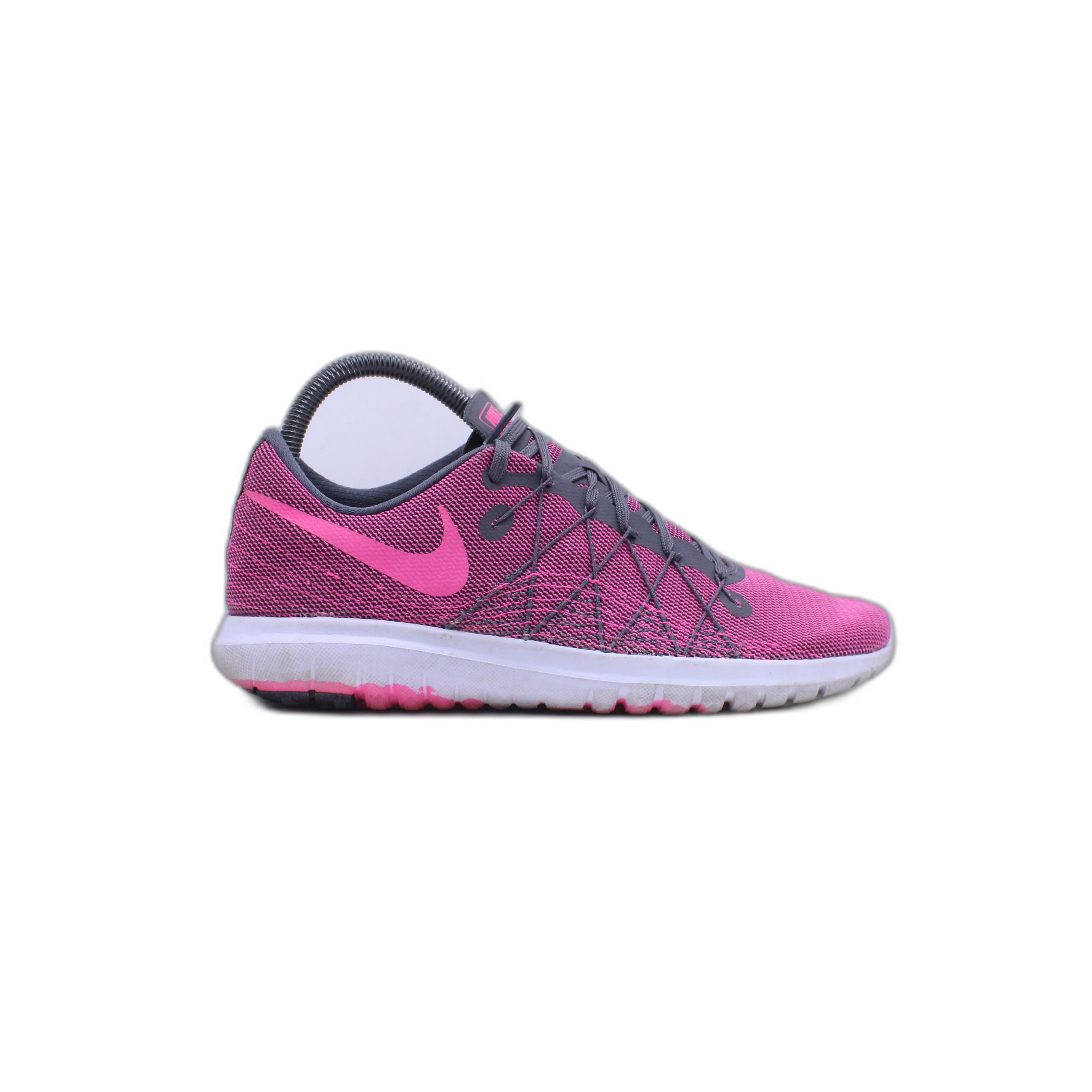 nike flex fury 2 womens