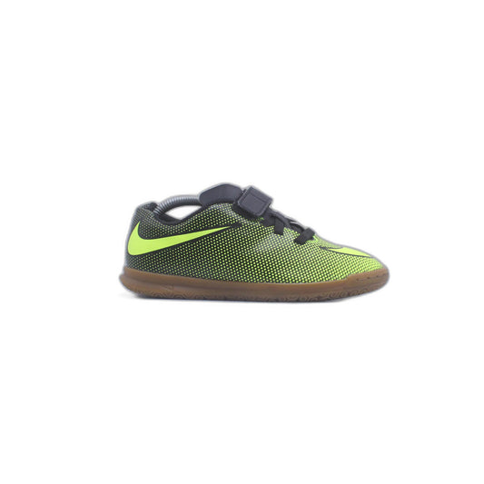 Nike Mens MercurialX Victory VI CR7 Green Soccer Shoe