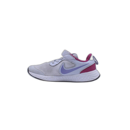 Nike revolution Sneaker