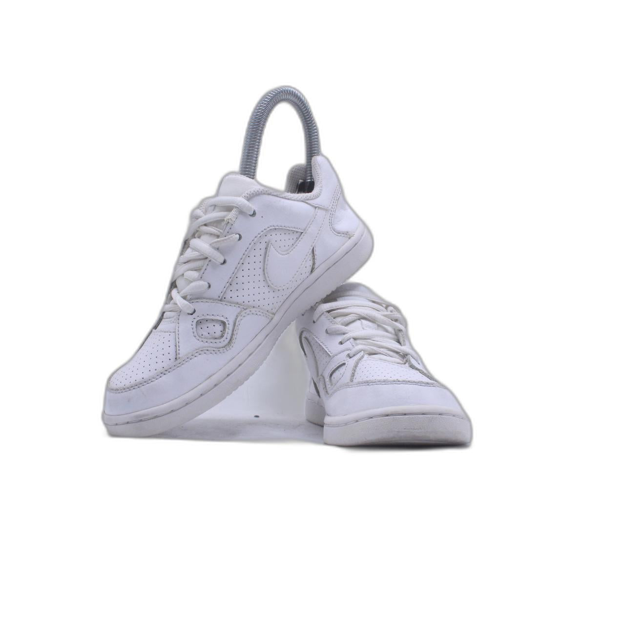 Nike Court Borough Low Top Basketball Shoe