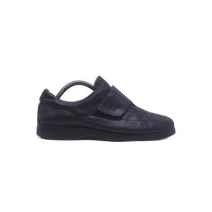 Helvesko Black Sneaker