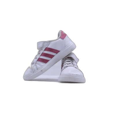 Adidas White Casual Shoe