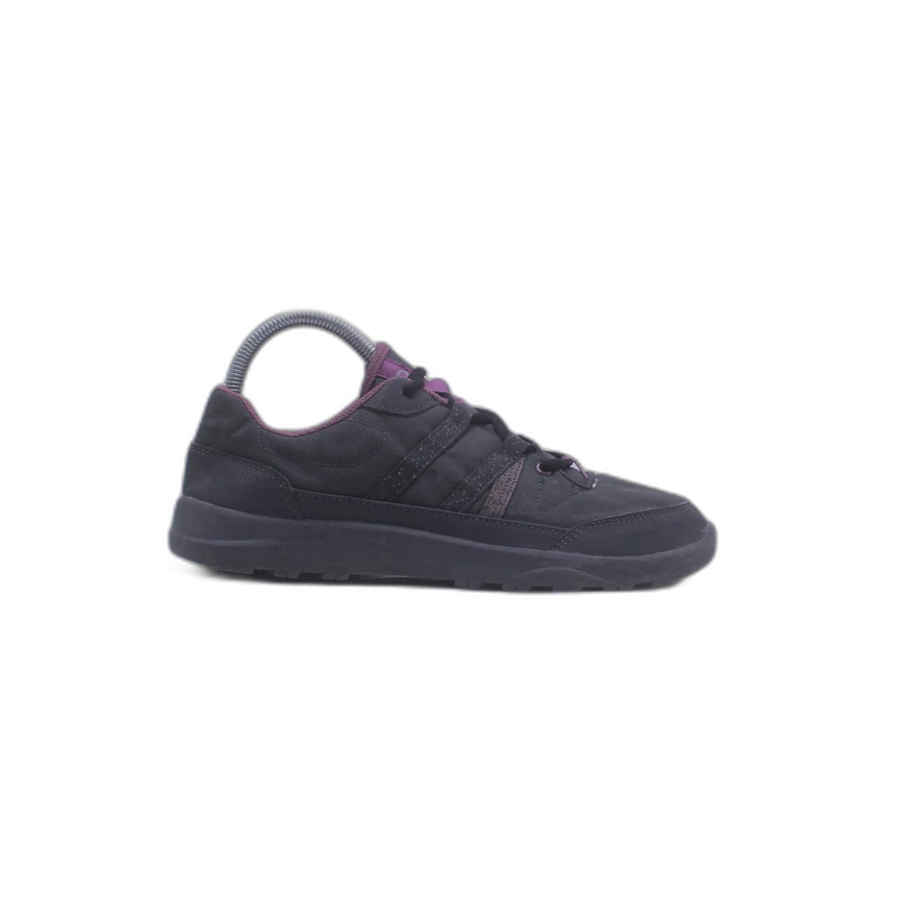 Quechua Black Hiking Shoe