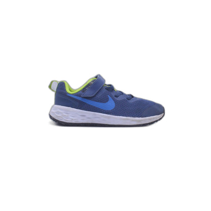Nike Performance Revolution 6 NN DC3728 Running Sneaker