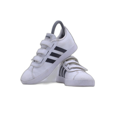 Adidas White Casual Shoe