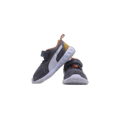 Puma Gray Sneaker