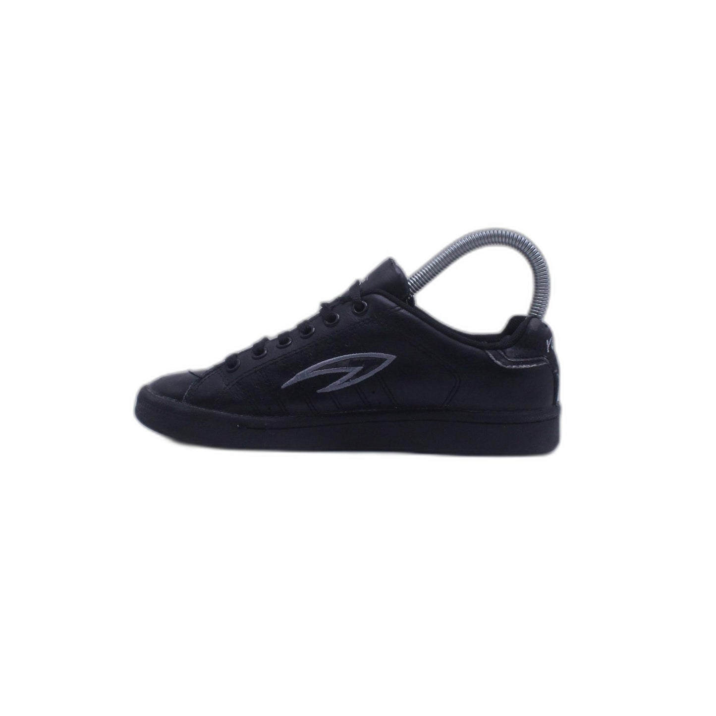 YUMAS Black kid Shoe