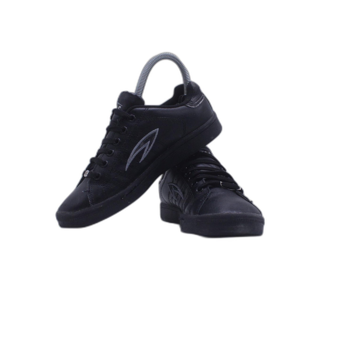 YUMAS Black kid Shoe