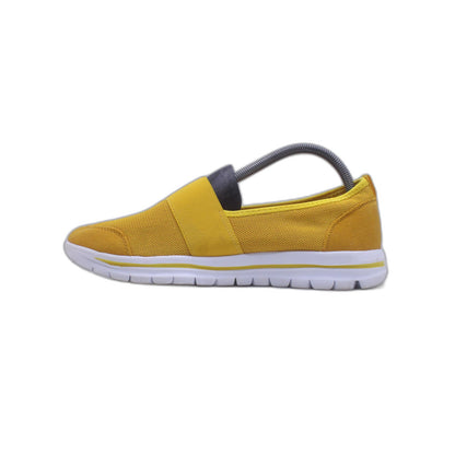 Clarks Cloudsteppers Canvas Slip-Ons Breeze Step Yellow