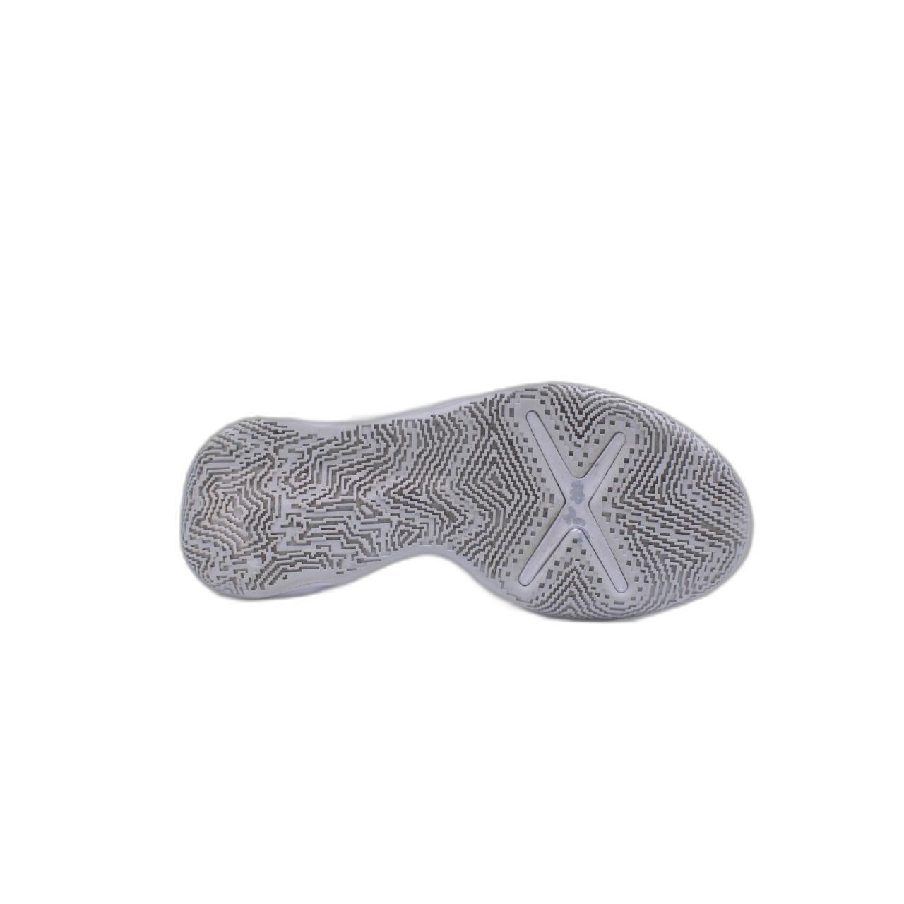 Nike Team Hustle D10 Sneaker