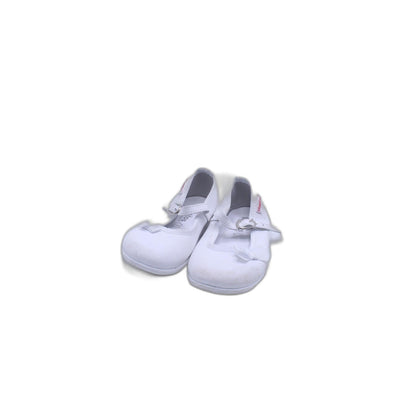 Titanitos White Sandal