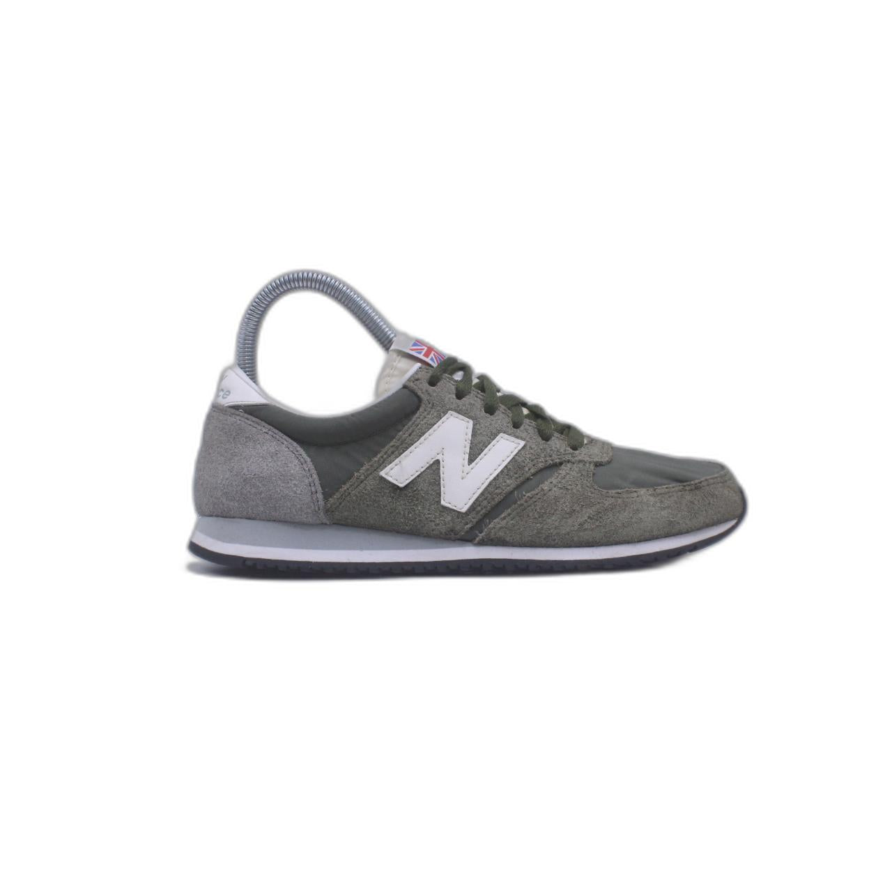 New Balance 420 Sneaker