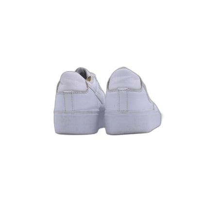 Nike Blazer Mid ‘77 White Leather Sneaker