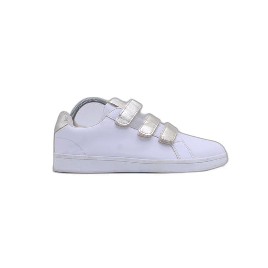 UNYK White Women Casual Shoe