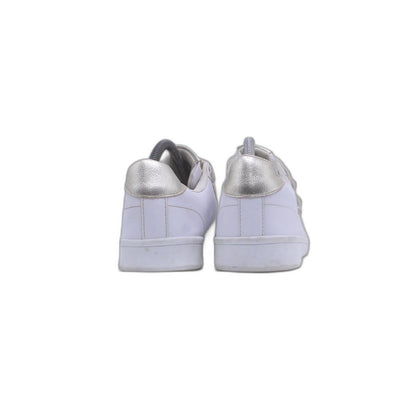 UNYK White Women Casual Shoe