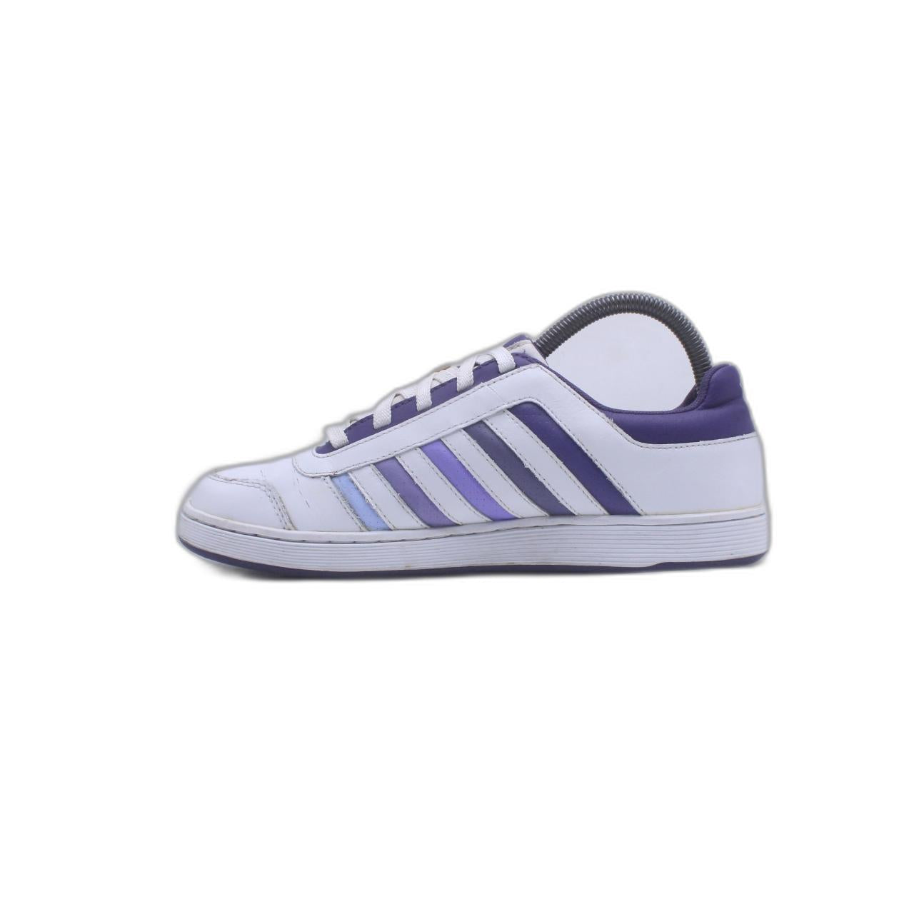 K-Swiss White Casual Sneaker