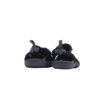 BALCK CROCS SLIPPER