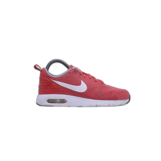 Nike Air Max SC SE Athletic Shoe