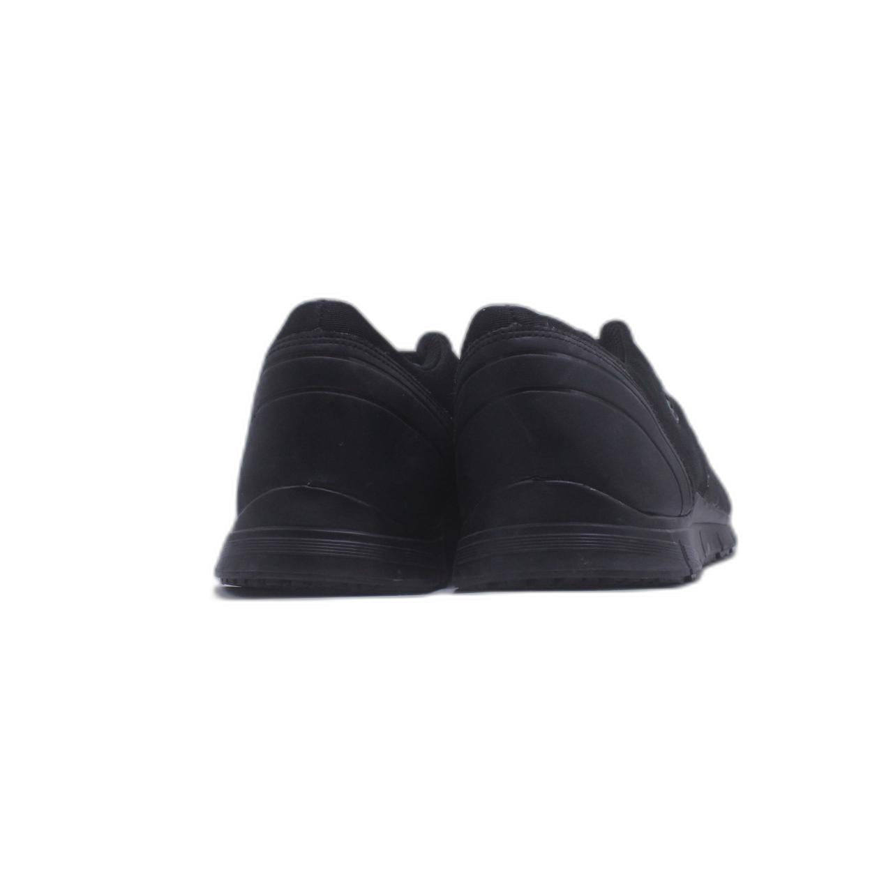 SFC Black Sneaker