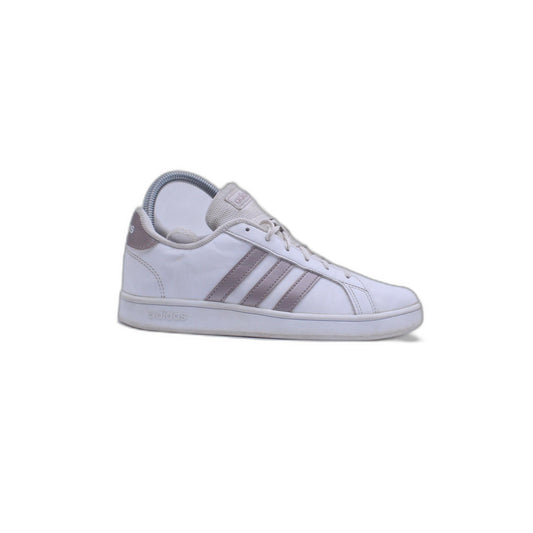 Adidas  Advantage  White Wolf Gray Sneaker