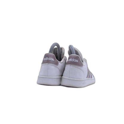 Adidas  Advantage  White Wolf Gray Sneaker