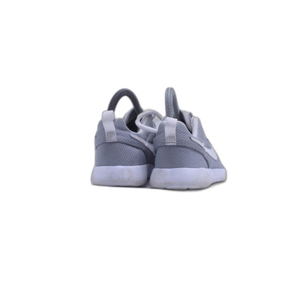 Nike Roshe  Casual Shoes