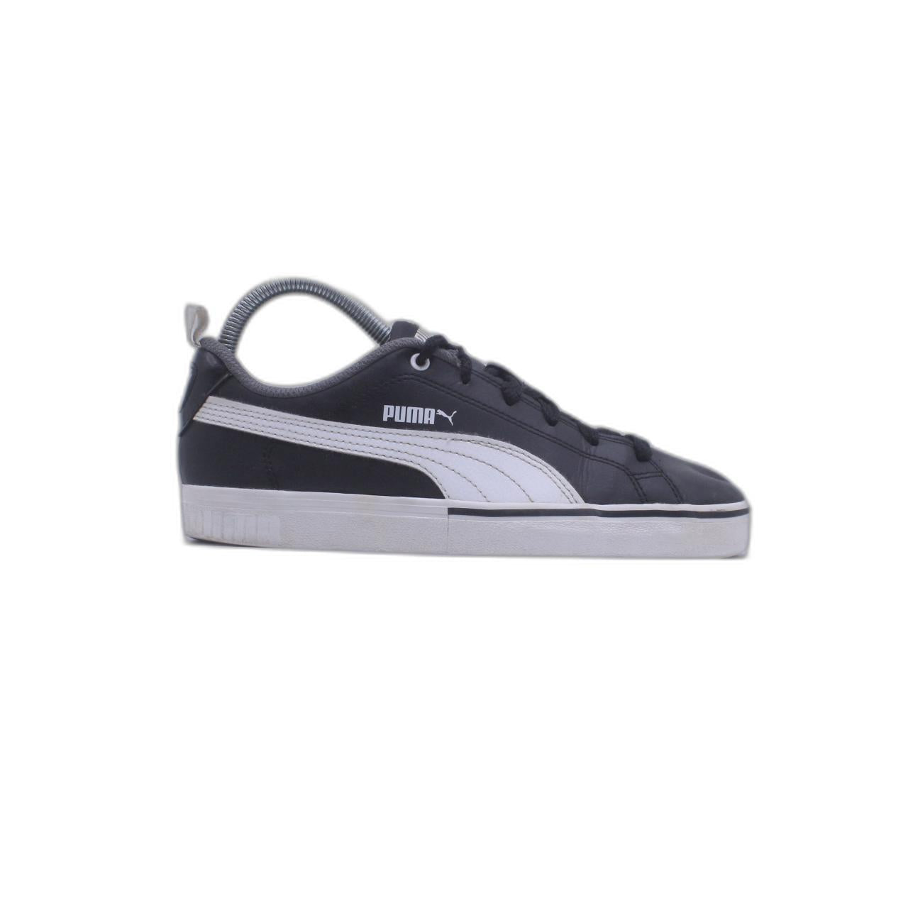 Puma Black Sneaker