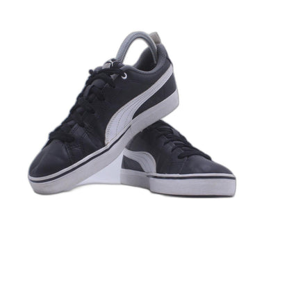 Puma Black Sneaker