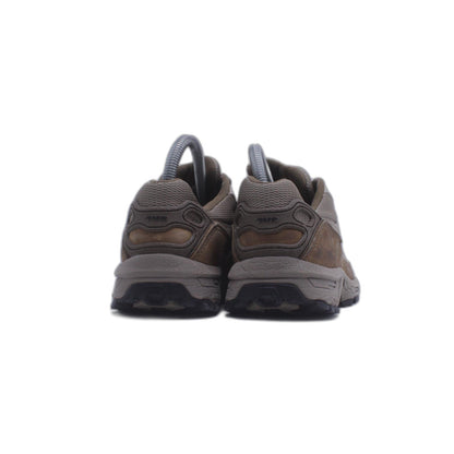 NEW BALANCE - 748 - HIKING BOOTS