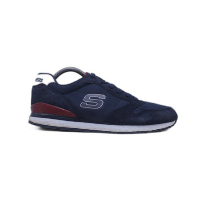 SKECHERS Runner Style Trainers in Navy and Red Shoes
